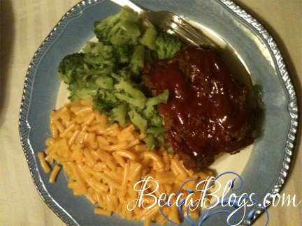 Meatloaf and Sides | BeccaBlogs.com